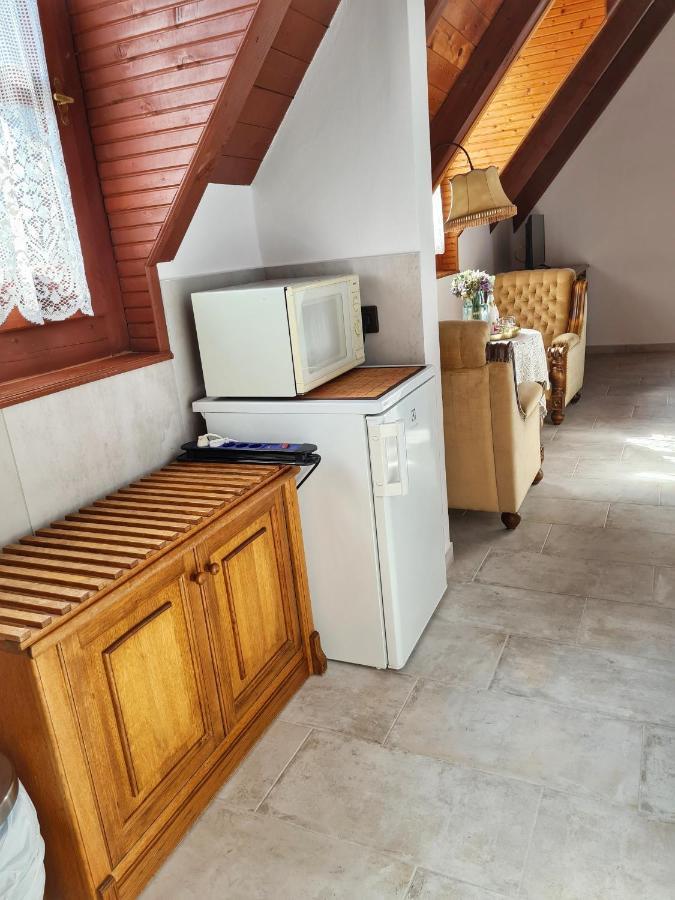 Agas Vendeghaz Hotell Csopak Exteriör bild