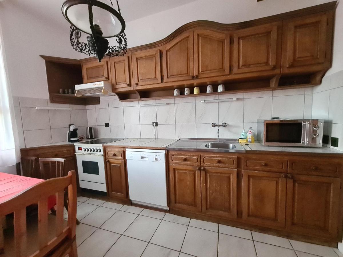 Agas Vendeghaz Hotell Csopak Exteriör bild